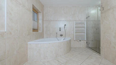 Panorama Suite Badewanne - Hotel Kerschdorfer, Kaltenbach Zillertal