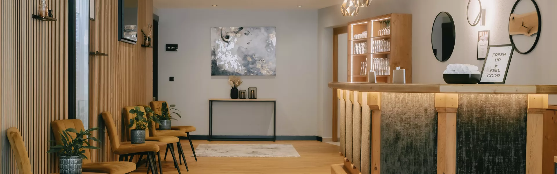 Rezeptionsbereich im Wohlfühlhotel KERSCHDORFER