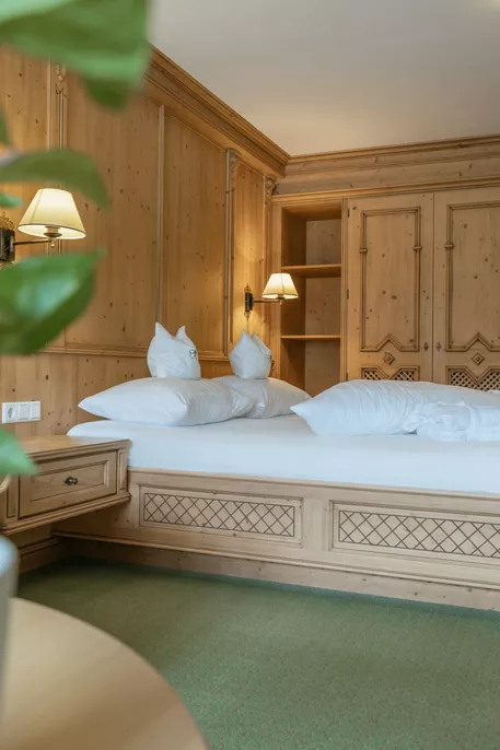 Hotel Kerschdorfer Zillertal Juniorsuite Hochzillertal Doppelbett