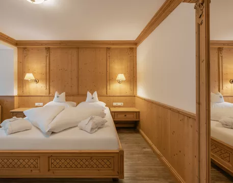 Hotel Kerschdorfer Zillertal Juniorsuite Tirol Doppelbett