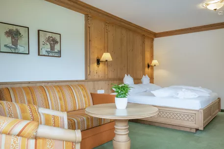 Hotel Kerschdorfer Zillertal Juniorsuite Zillertal Sitzecke